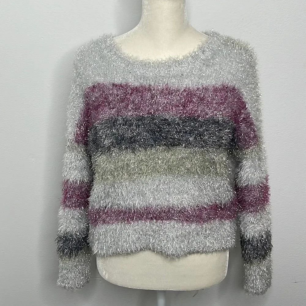 Wild Fable cropped fuzzy sparkle sweater. Size medium.